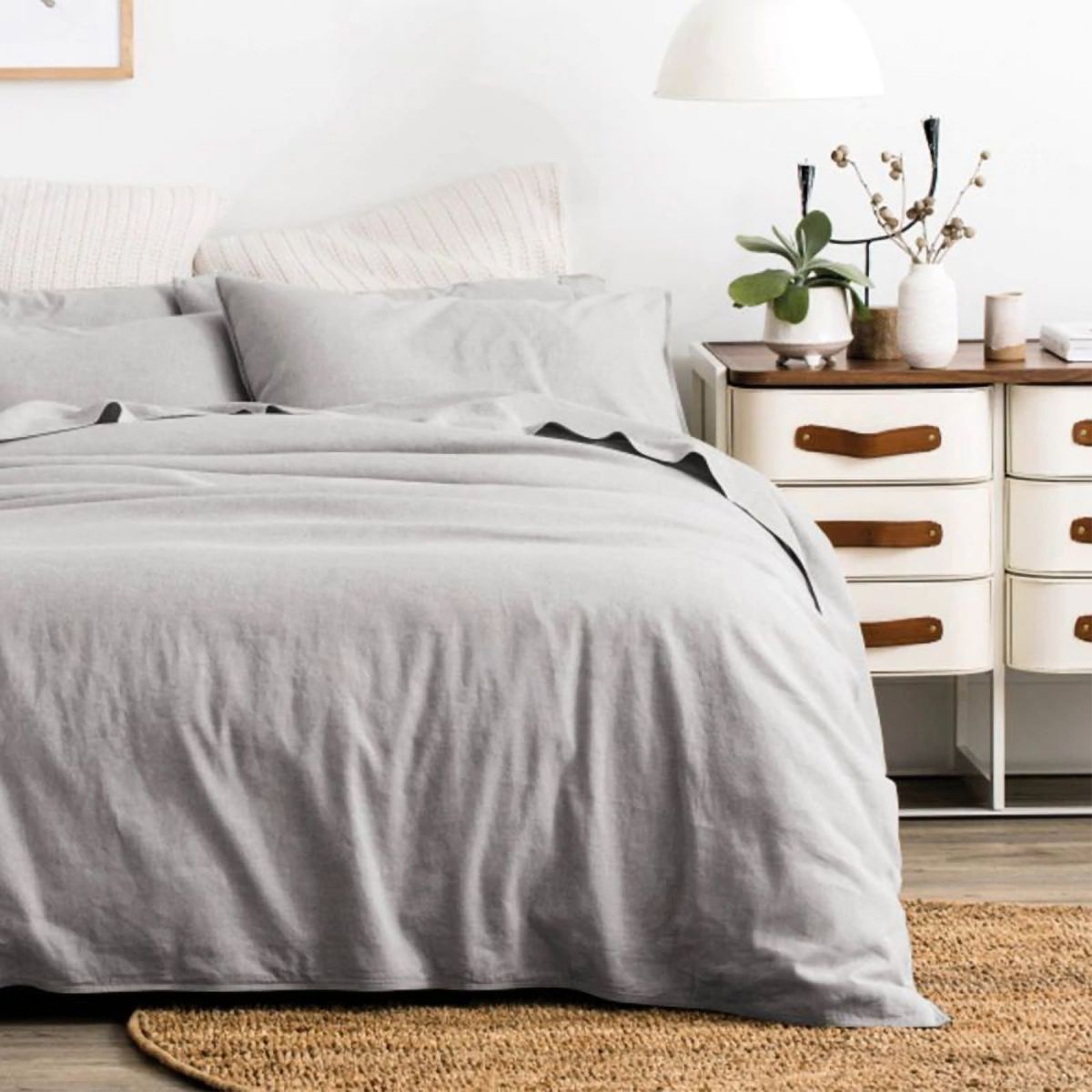 Grey quilt shop cover
