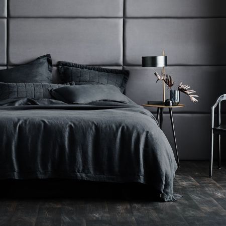 Abbotson Linen Quilt Cover in Carbon