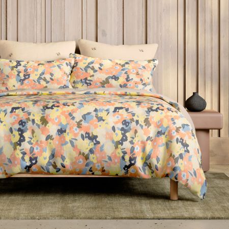Juni Quilt Cover Set in Multi