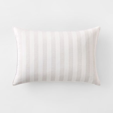 Sheridan Nottaro Cushion