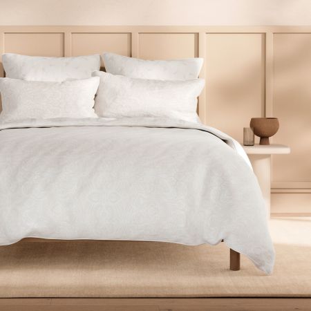 Paysley Quilt Cover Set in White