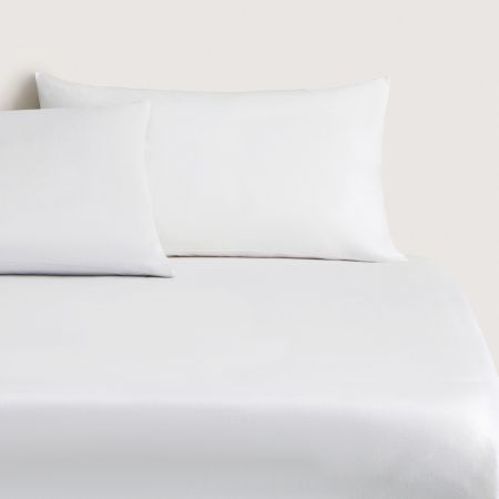 Flannelette Fitted Sheet in White